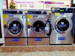 washing-machine-1751279_640
